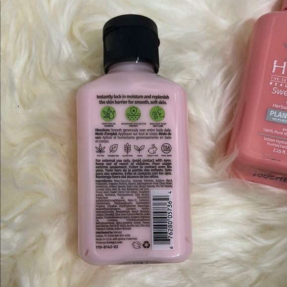 Hempz Pink Body Moisturizers Set - Picture 2 of 5